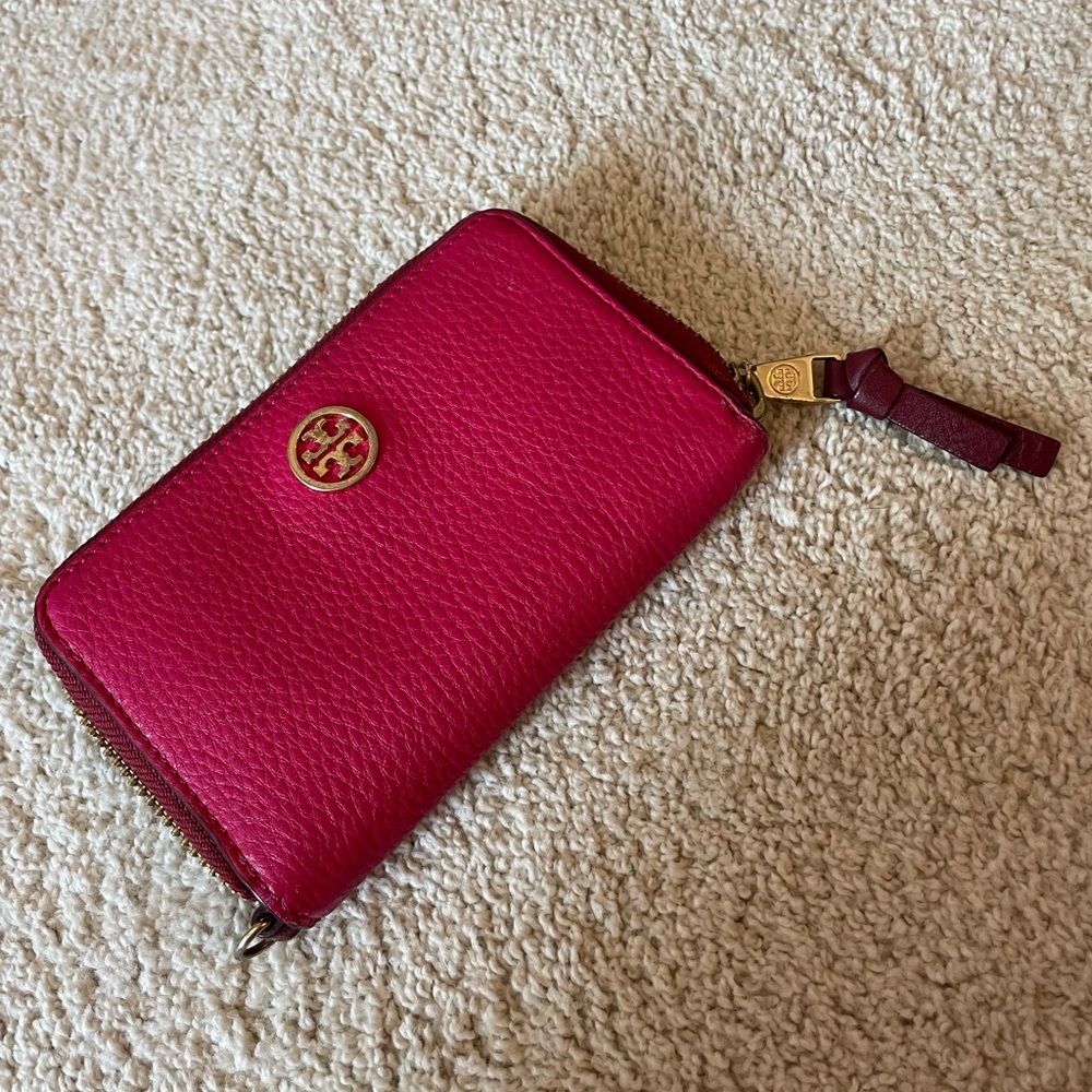 Tory Burch Magenta Wallet